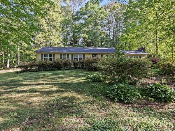 301 Woodland Drive , La Fayette, GA 30728