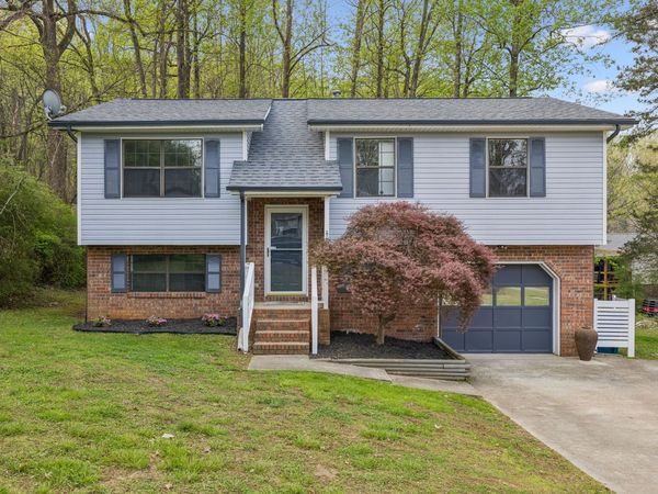 112 Stegall St , Rossville, GA 30741