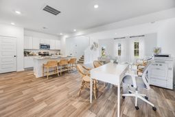 163 Green Thistle Way photo 4