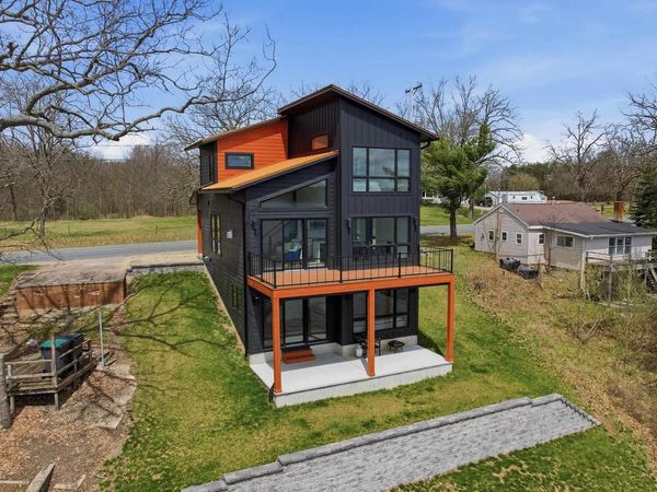 1153 E NORTH LAKE STREET, Hancock, WI 54943