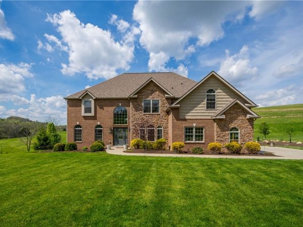 409 Rockledge Dr , Venetia, PA 15367