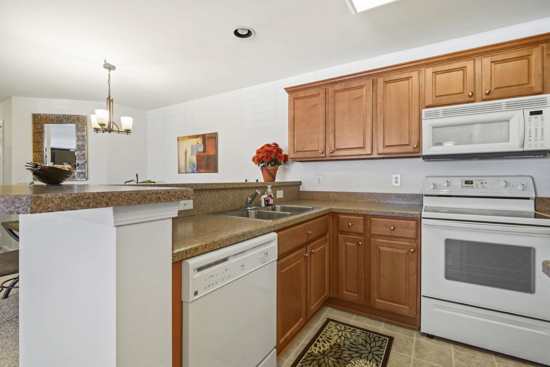 4657 Fringetree Dr.  Photo 8