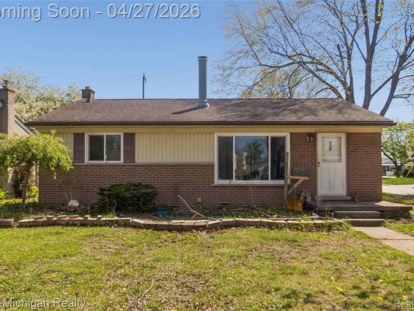 31571 Lonnie Boulevard, Westland, MI 48185