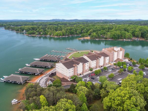 1273 Graves Harbor TRL , UNIT 3301, Huddleston, VA 24104