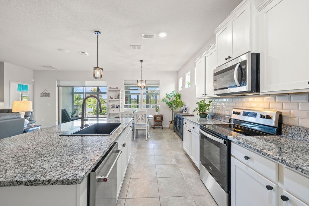 2165 Hawk River Drive Sw, Vero Beach, FL 32962 Photo