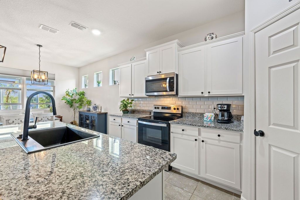 2165 Hawk River Drive Sw, Vero Beach, FL 32962 Photo