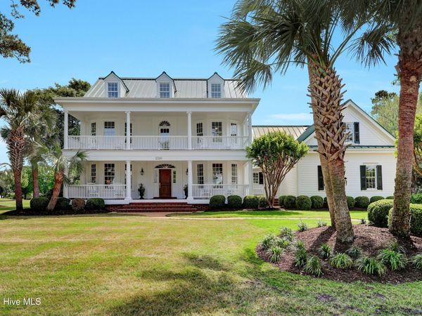 2240 Deepwood Drive, Wilmington, NC 28405