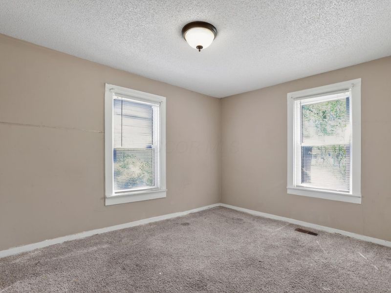 668 Erickson Avenue, Columbus, OH 43213 Photo 16