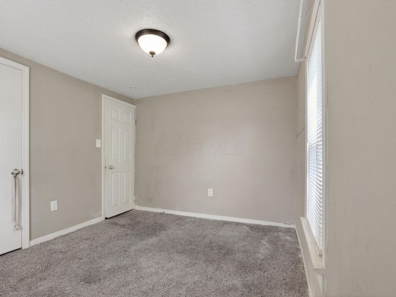 668 Erickson Avenue, Columbus, OH 43213 Photo 18