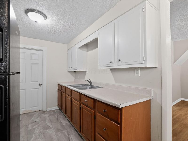 668 Erickson Avenue, Columbus, OH 43213 Photo 19