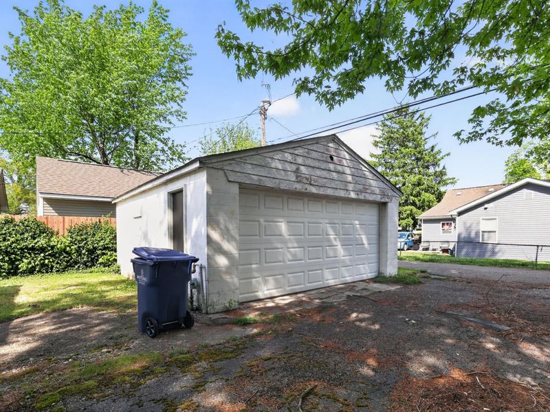 668 Erickson Avenue, Columbus, OH 43213 Photo 7