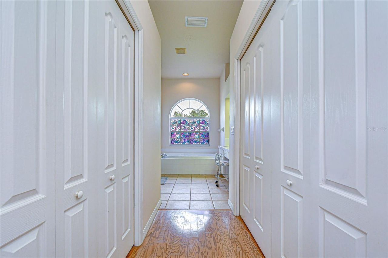 2833 Mossy Timber Trail, Valrico, FL 33596 Photo