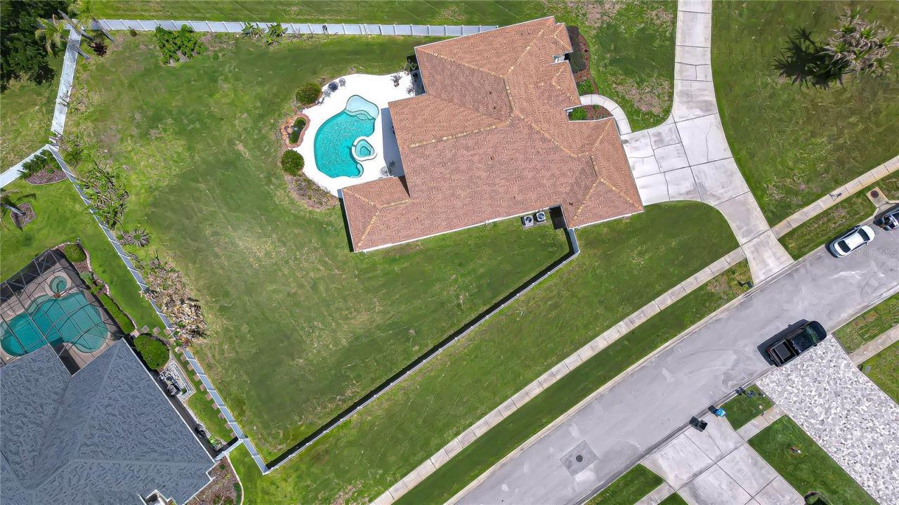 2833 Mossy Timber Trail, Valrico, FL 33596 Photo