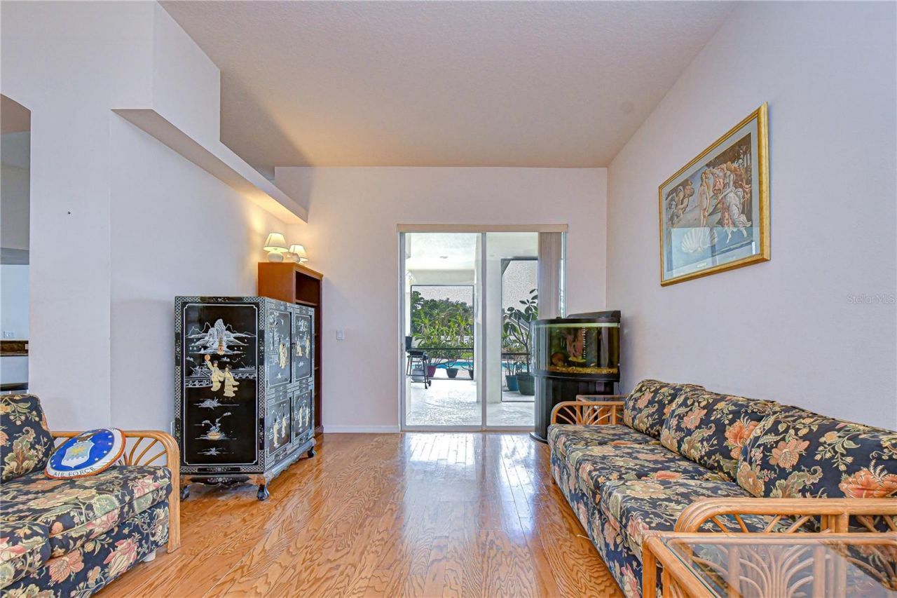 2833 Mossy Timber Trail, Valrico, FL 33596 Photo