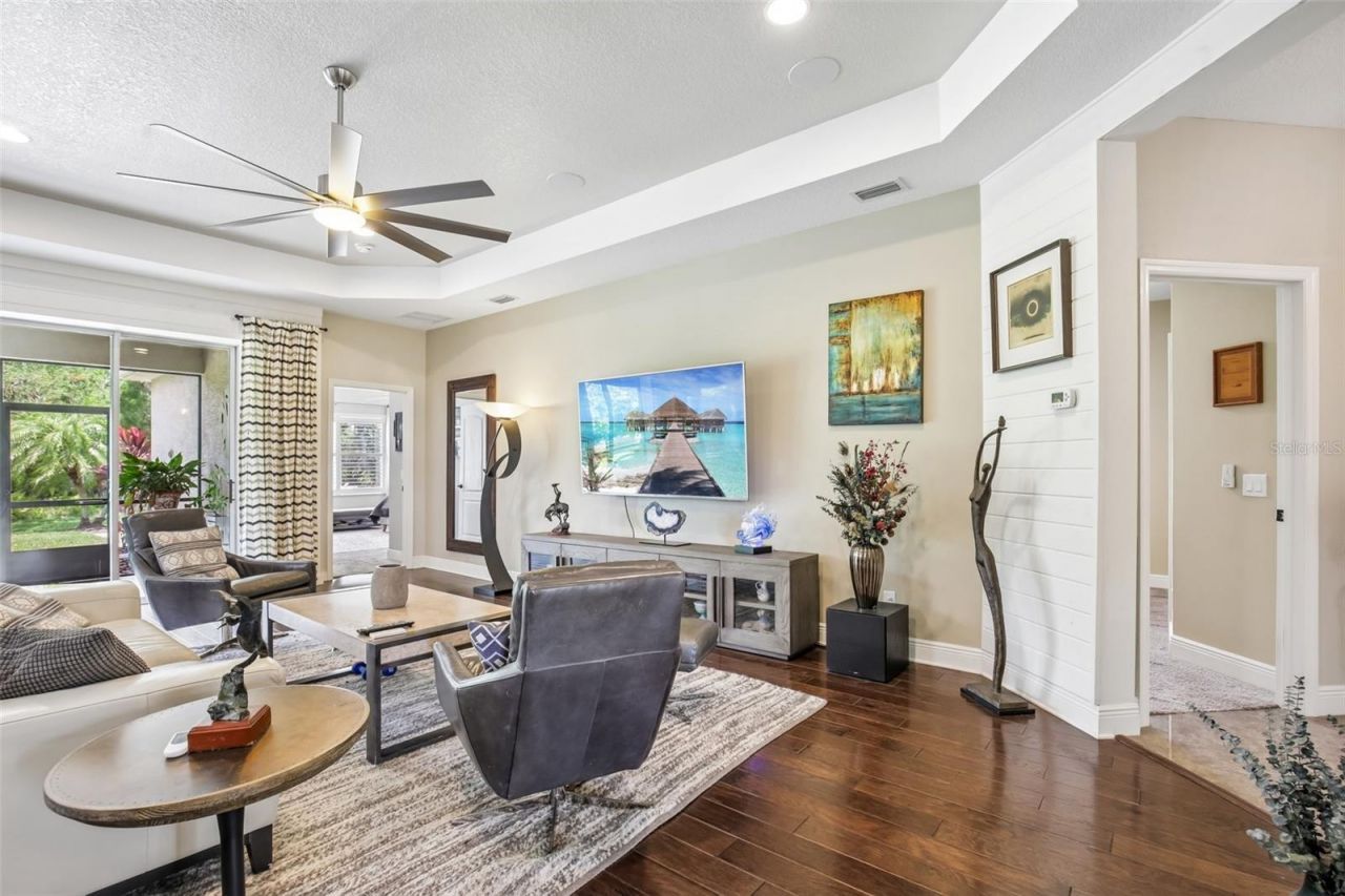 12307 Whisper Lake Drive, Bradenton, FL 34211 Photo