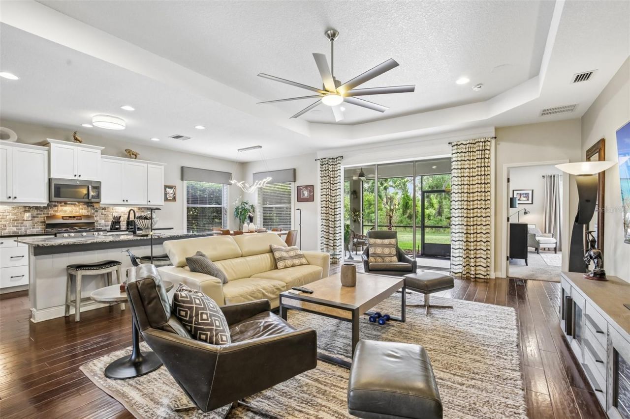 12307 Whisper Lake Drive, Bradenton, FL 34211 Photo