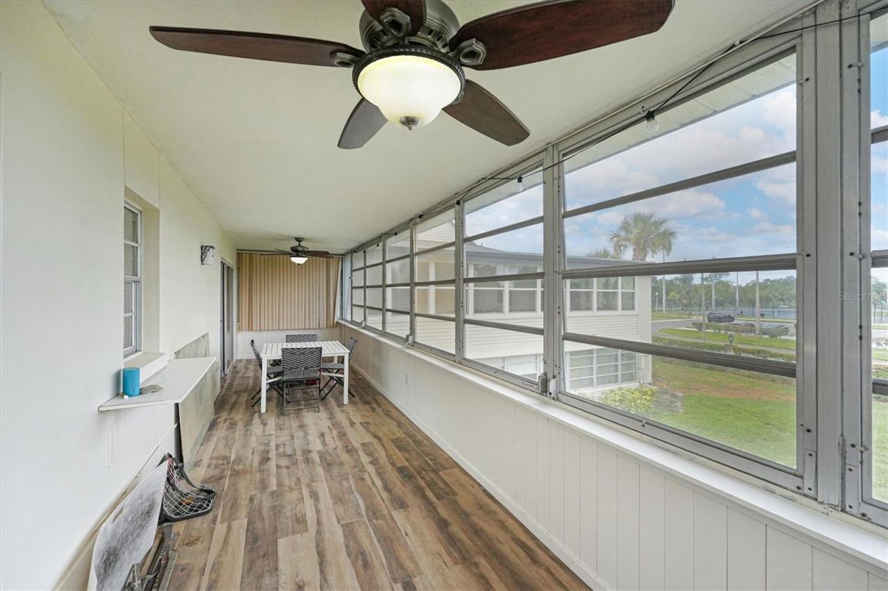 6100 12th Street S, Unit 220, Saint Petersburg, FL 33705 Photo