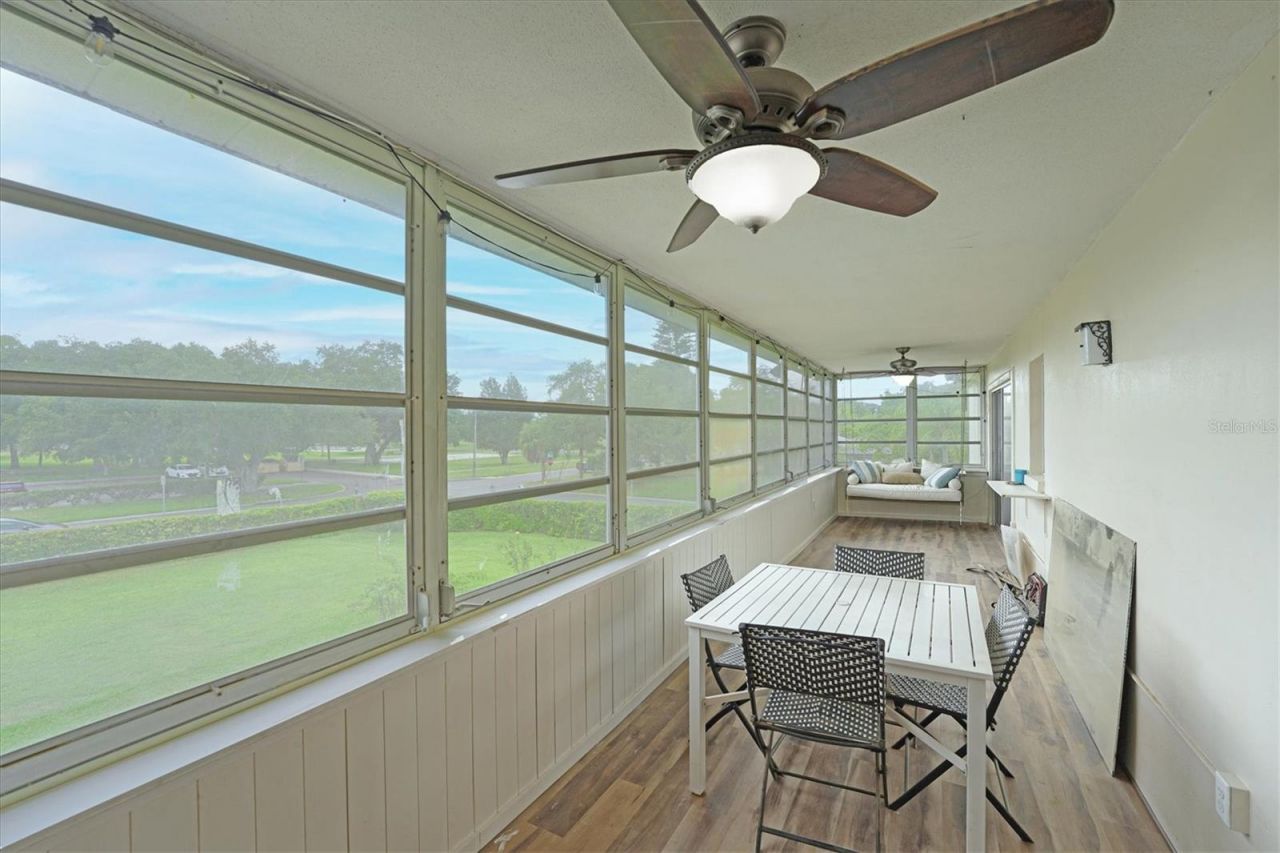 6100 12th Street S, Unit 220, Saint Petersburg, FL 33705 Photo