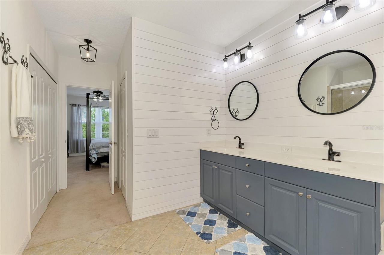 5008 Mission Park Lane, Bradenton, FL 34211 Photo