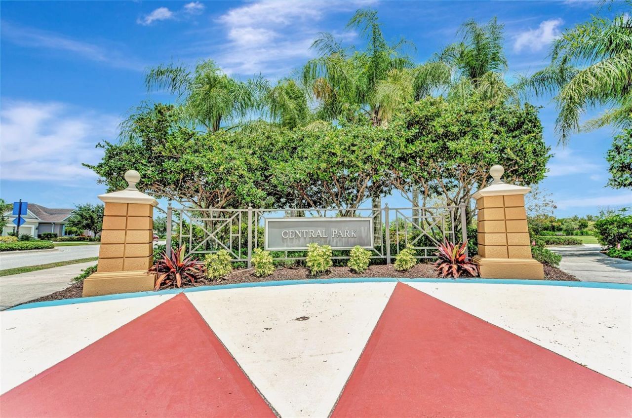 5008 Mission Park Lane, Bradenton, FL 34211 Photo