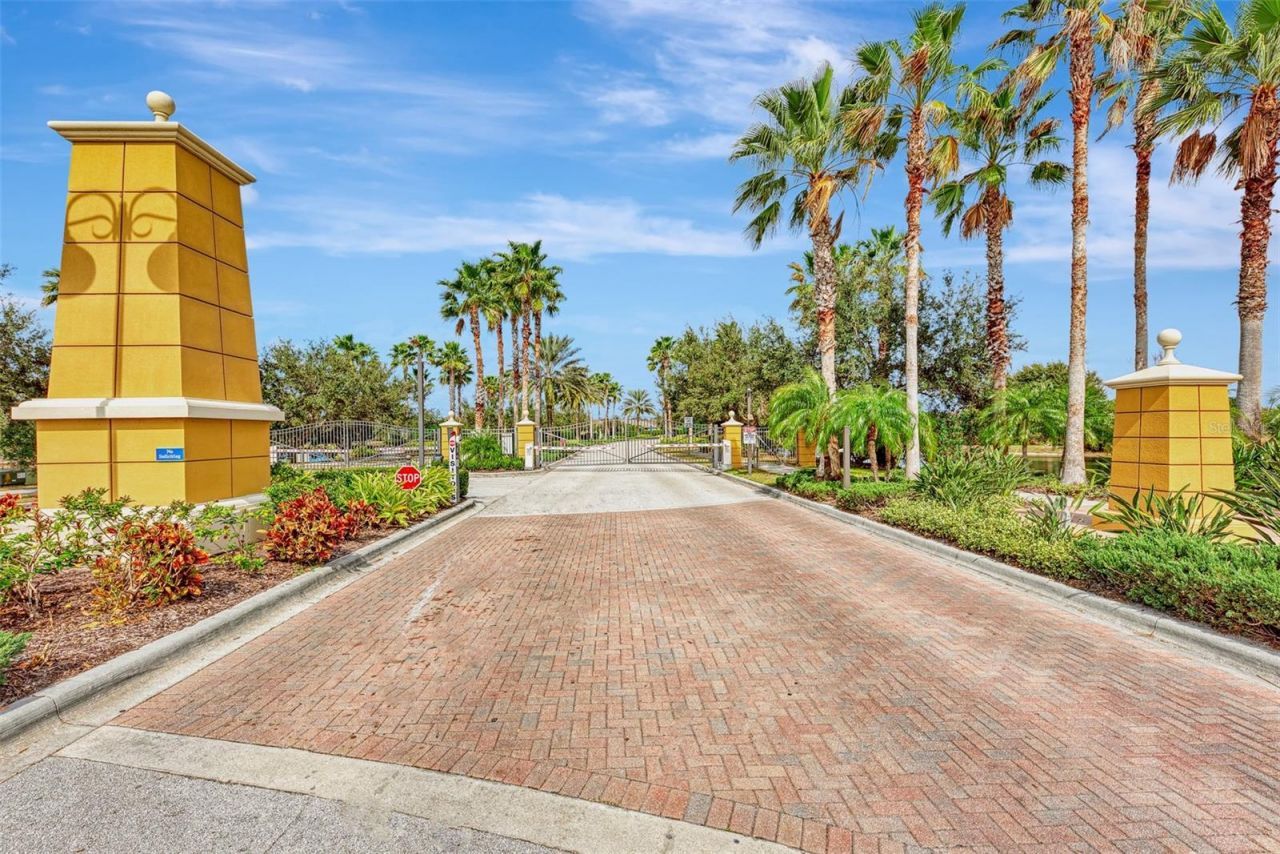5008 Mission Park Lane, Bradenton, FL 34211 Photo