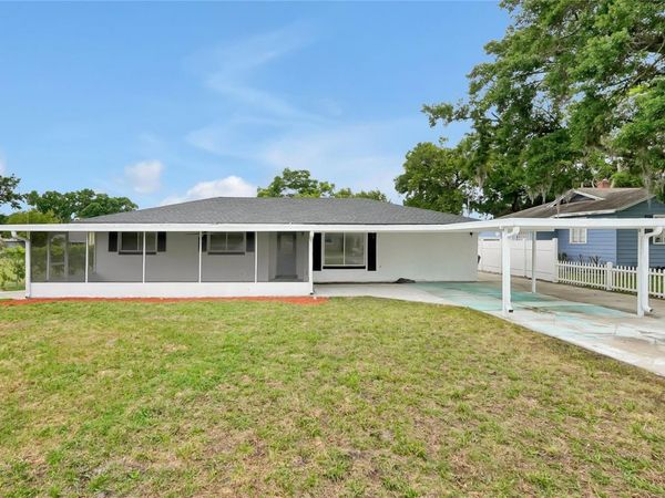 825 NW AVENUE Y AVENUE NW, WINTER HAVEN, FL 33881