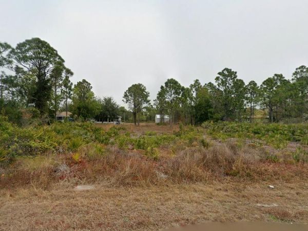 27484 PASADENA DRIVE , PUNTA GORDA, FL 33955