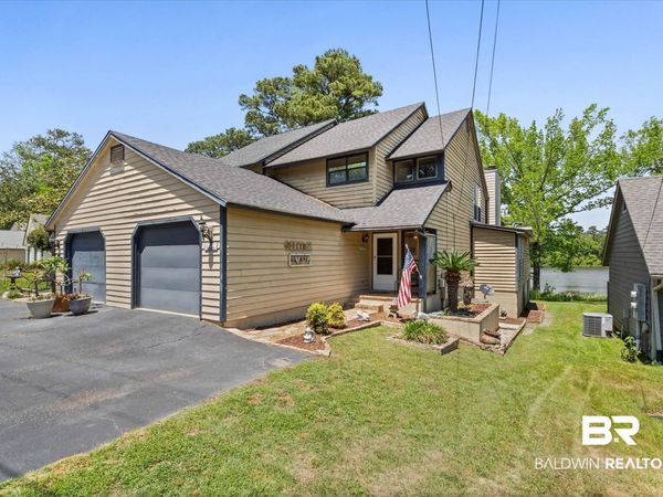 39 Lakeshore Drive, Unit 39, Daphne, AL 36526