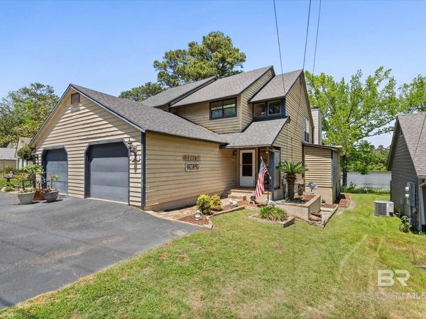 39 Lakeshore Drive, Unit 39, Daphne, AL 36526