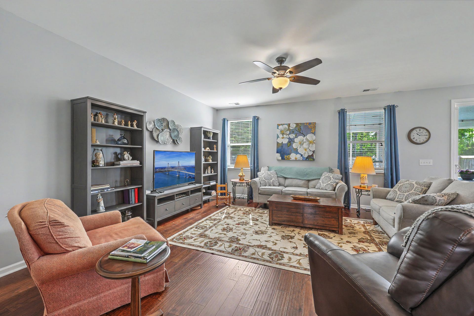 245 Celestial Boulevard Photo 11