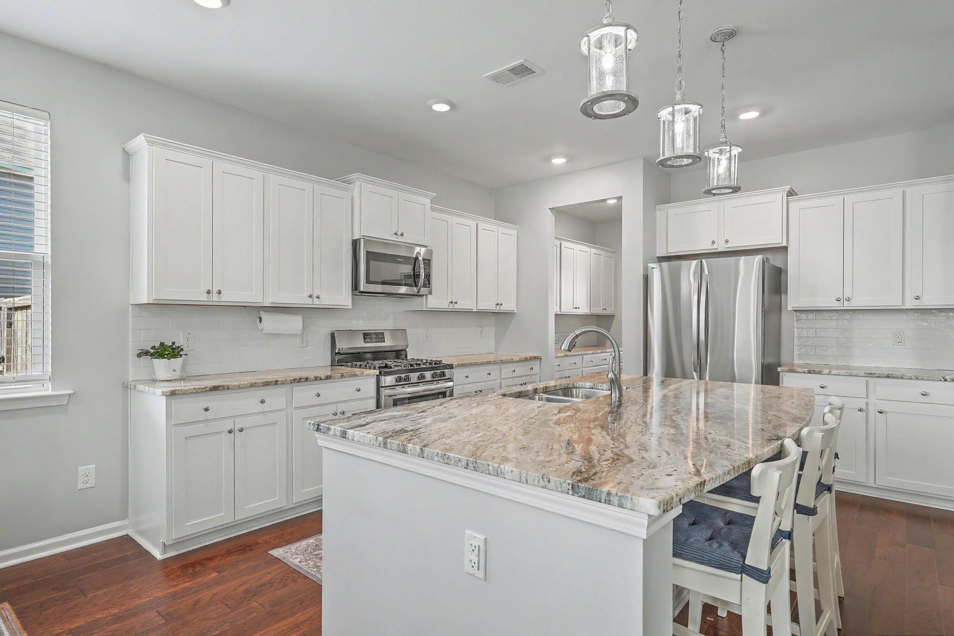 245 Celestial Boulevard Photo 16