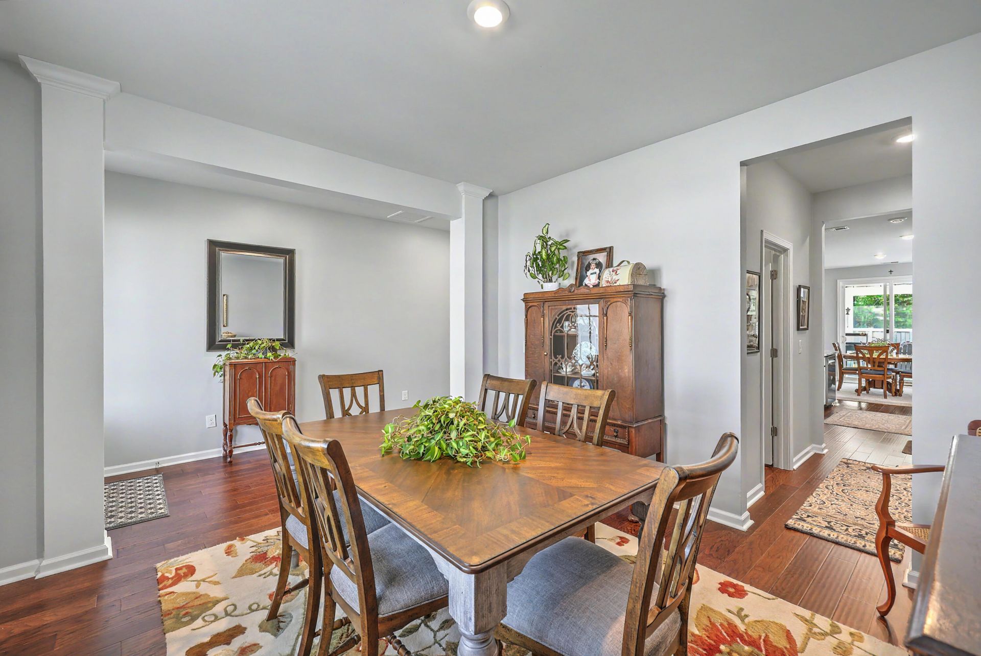 245 Celestial Boulevard Photo 8