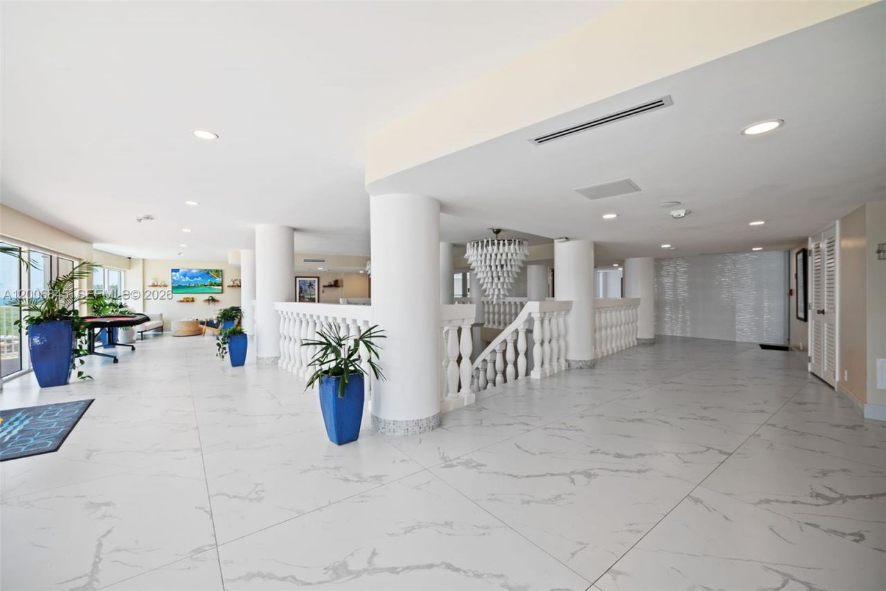 710 N Ocean Blvd , Unit 1010, Pompano Beach, FL 33062 Photo