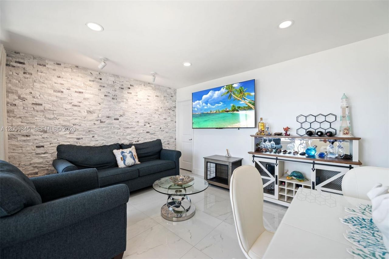 710 N Ocean Blvd , Unit 1010, Pompano Beach, FL 33062 Photo