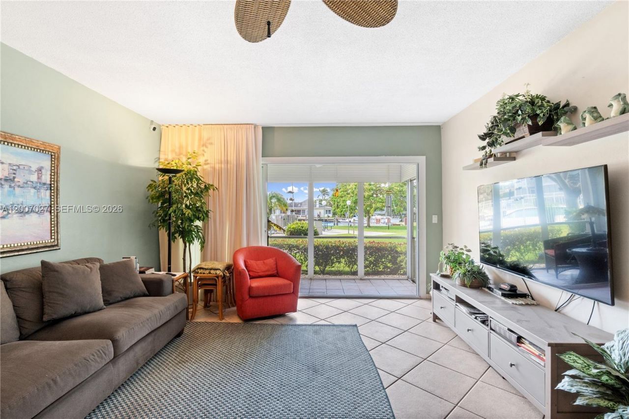 900 SW 12th St, Unit 108, Fort Lauderdale, FL 33315 Photo