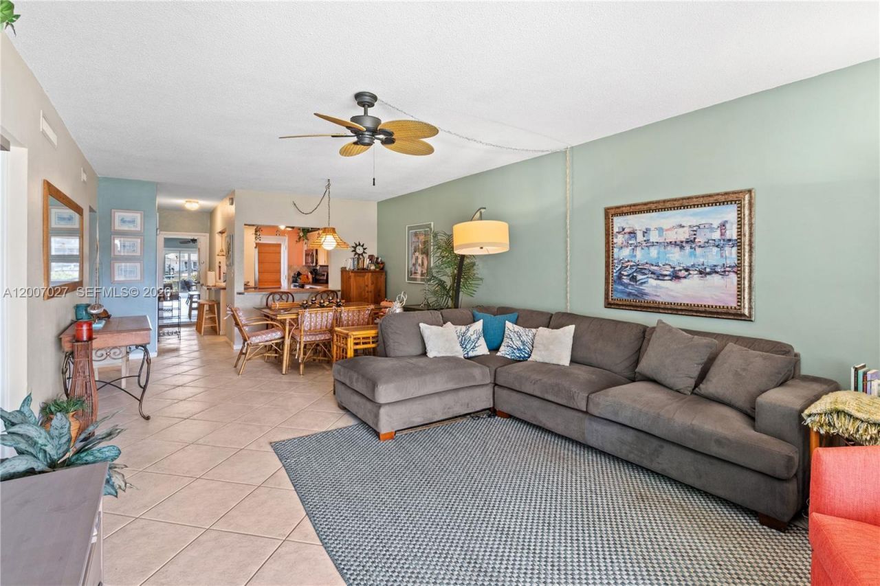 900 SW 12th St, Unit 108, Fort Lauderdale, FL 33315 Photo