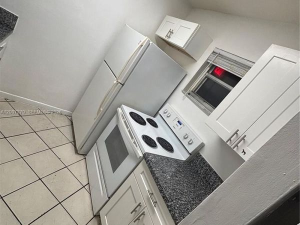 7841 Johnson St , Unit 203, Pembroke Pines, FL 33024