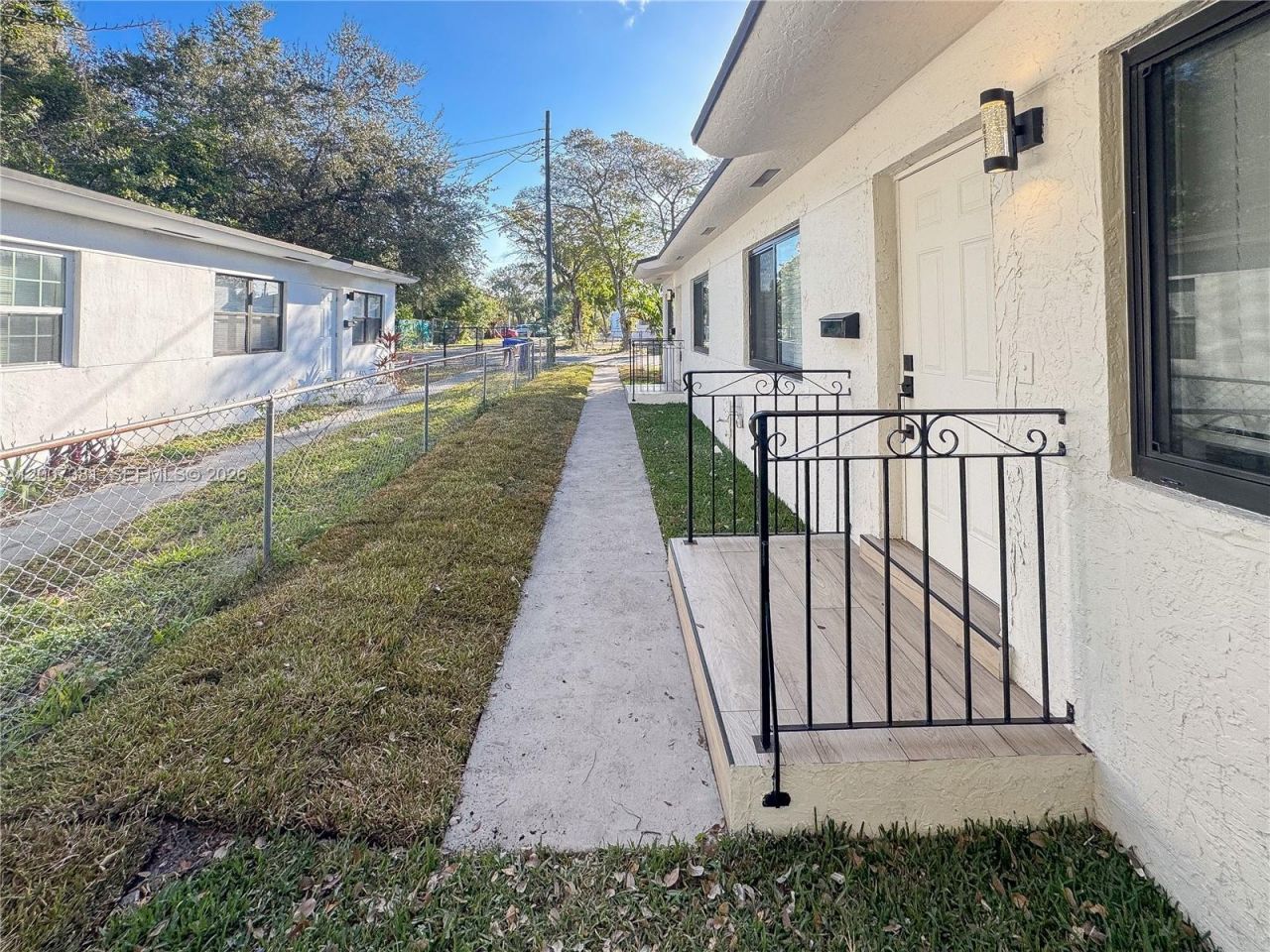 6322 NE 1st Pl, Miami, FL 33138 Photo