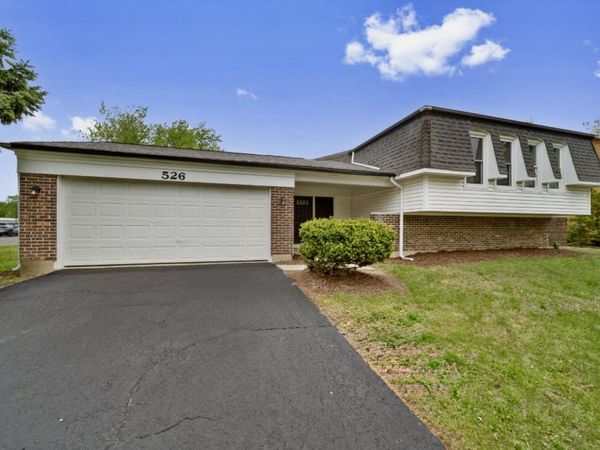 526 King Arthur Way , Bolingbrook, IL 60440