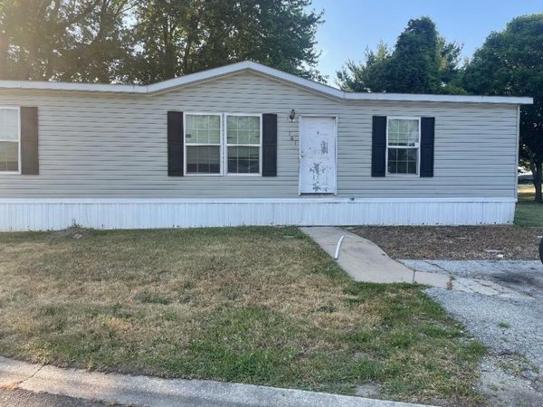 101 Carriage Lane , Sauk Village, IL 60411