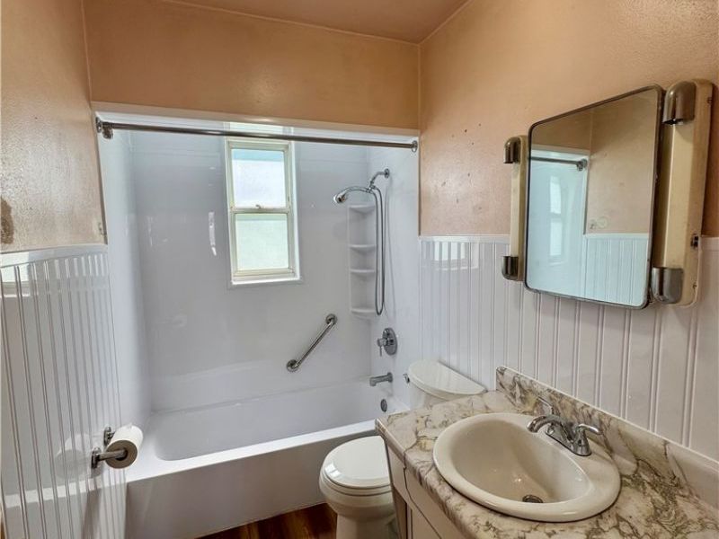 164 MCKINLEY Road, Weirton, WV 26062 Photo 11