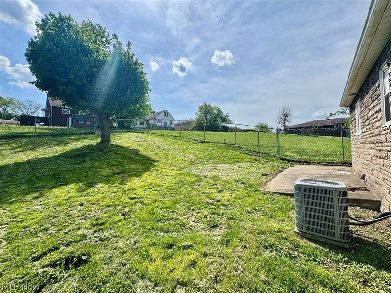 164 MCKINLEY Road, Weirton, WV 26062 Photo 5