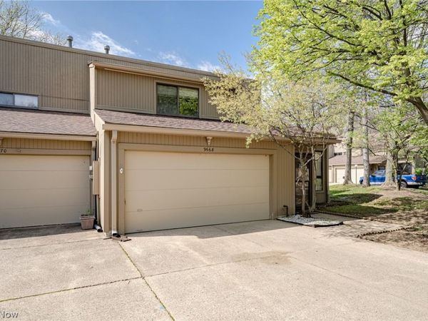 9668 Abbeyshire Way , Mentor, OH 44060