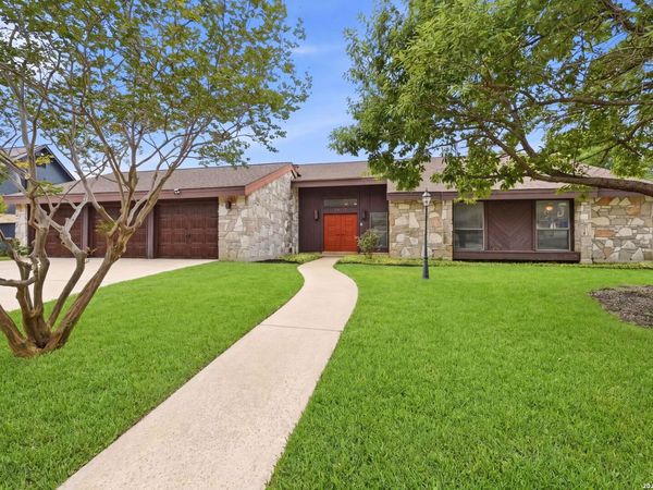 6310 Spindrift, Windcrest, TX 78239