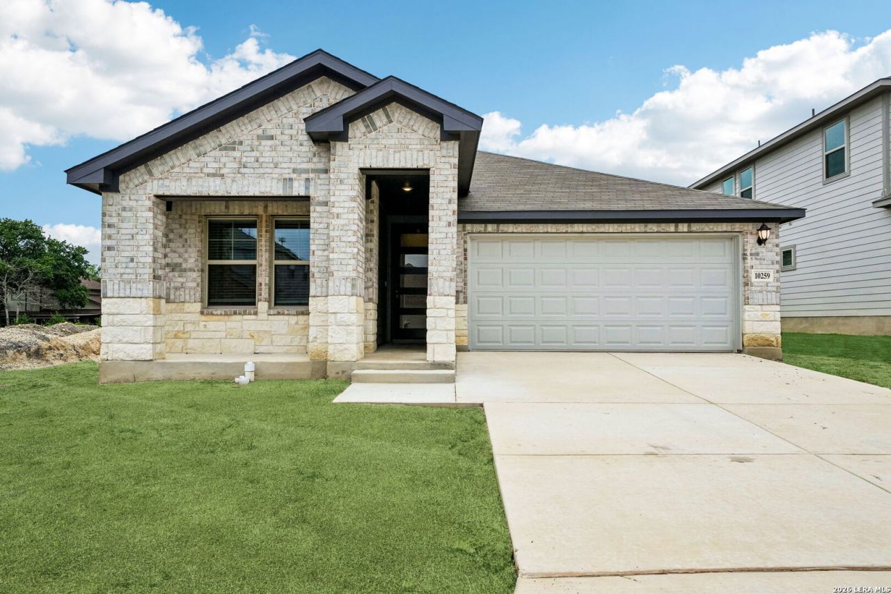 10259 King Robert, San Antonio, TX 78239 Main Photo