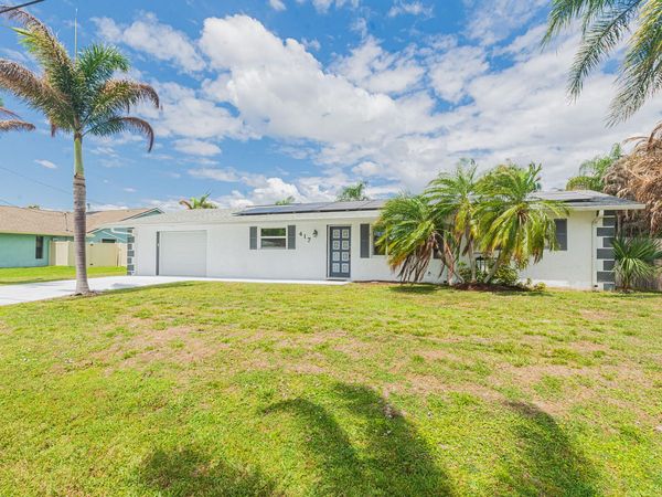 417 SE Verada Avenue, Port St. Lucie, FL 34983