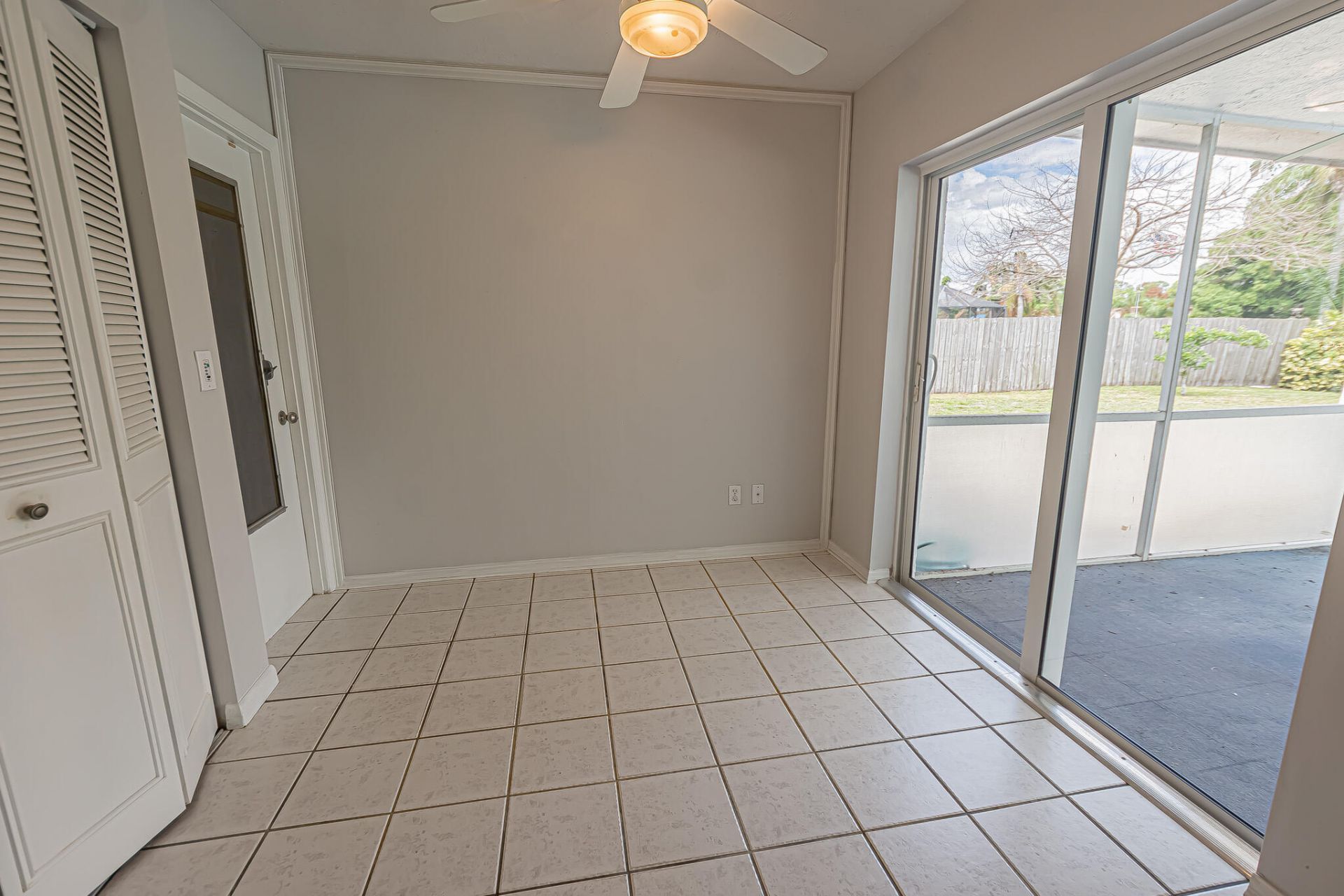 417 SE Verada Avenue, Port Saint Lucie, FL 34983 Photo