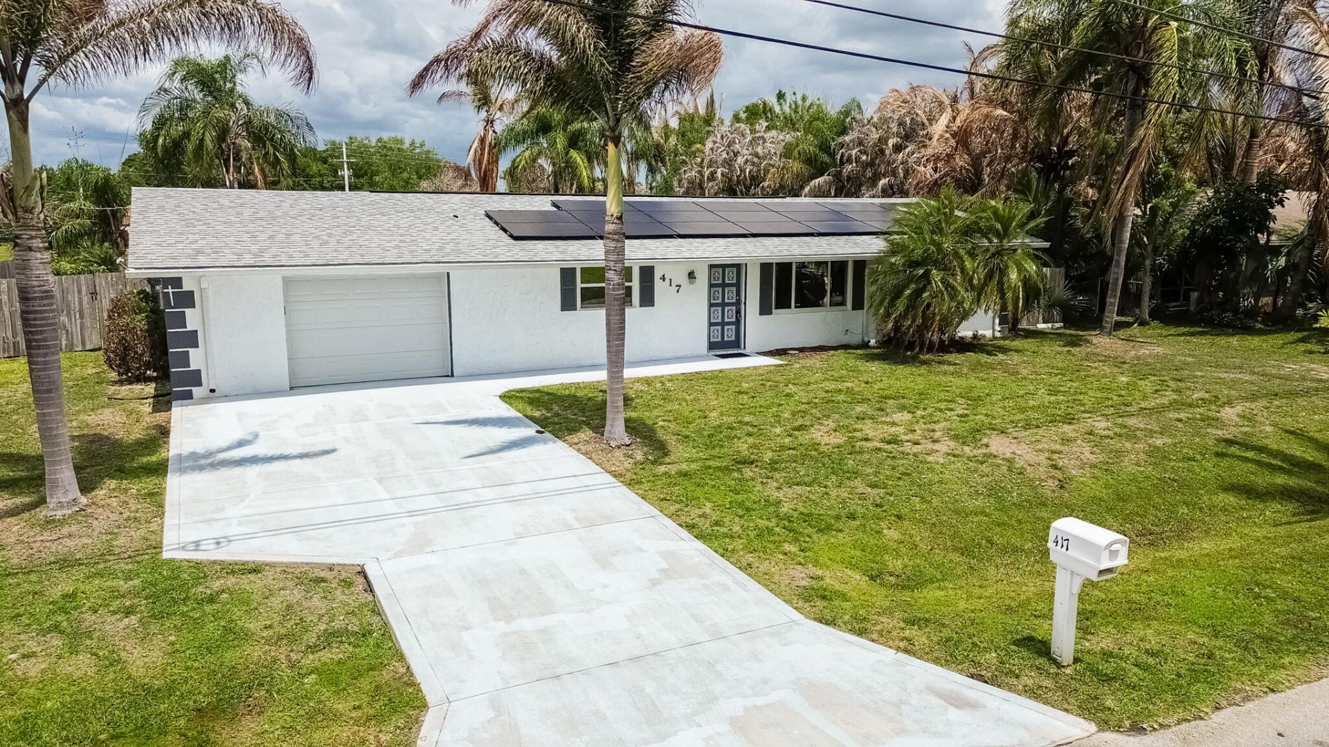 417 SE Verada Avenue, Port Saint Lucie, FL 34983 Photo