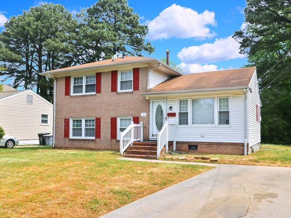 18 Janet Drive , Hampton, VA 23666