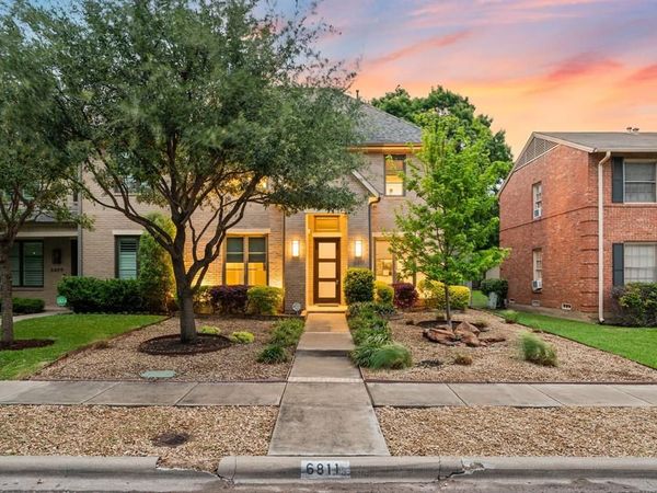 6811 Del Norte Lane, Dallas, TX 75225